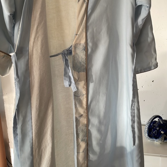 3/$30 Super soft cotton robe with leaf detailing - Picture 4 of 6